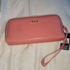 Fashion Wallet / Wristlet NWT